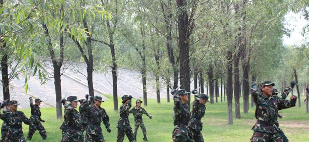 暑期軍事夏令營(yíng)可以改變孩子的哪些習(xí)慣？